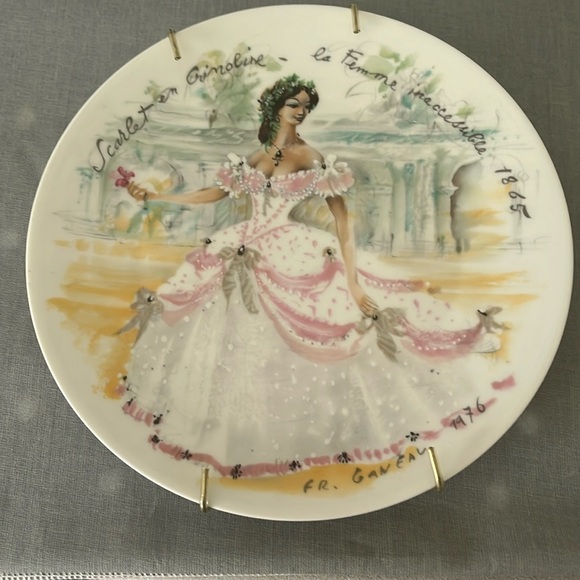 Vintage D’arcrau Limoges “Scarlet En Crinoline” Collector Plate. - Picture 1 of 9